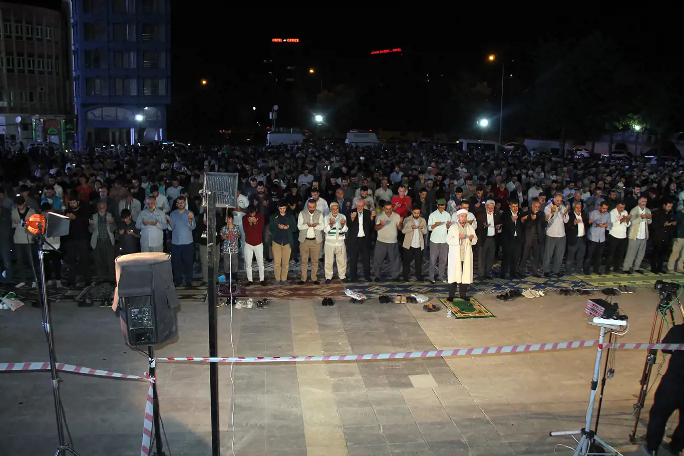 Diyarbakır bu akşam da Filistin'e olan ahde vefasını yeniledi