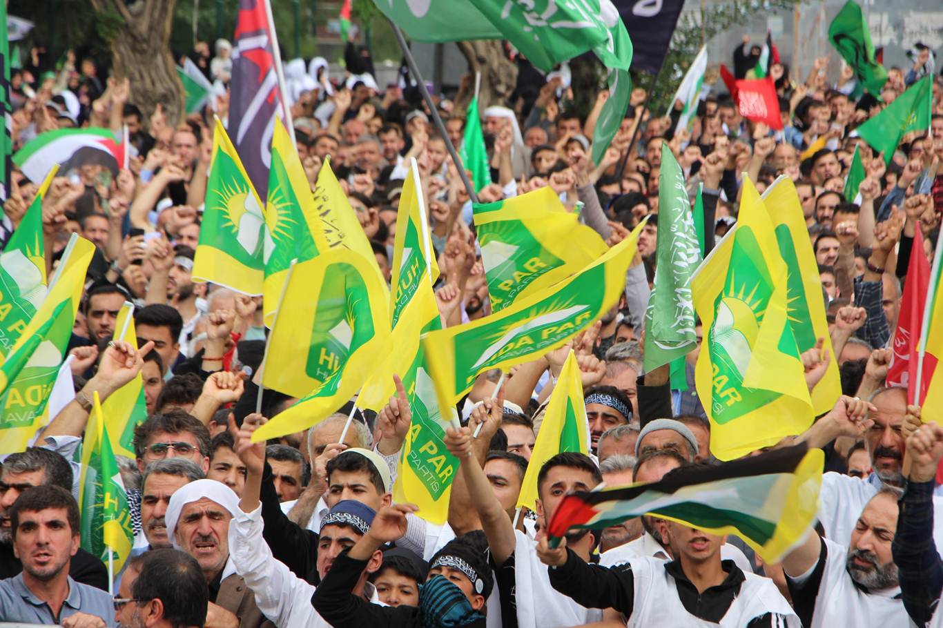 Diyarbakır'da Aksa Tufanı'na destek mitingi