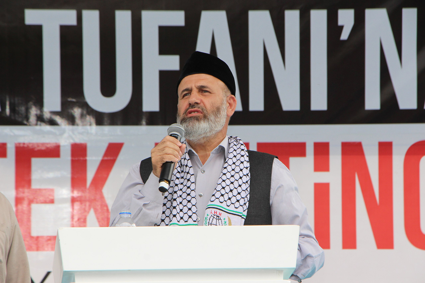 HAMAS Alimler Birliği Dış Ülkeler Sorumlusu Dr. Nevvaf Tekruri