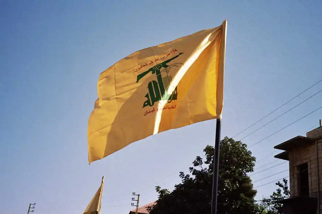 Hezbollah launches retaliatory strikes on zionist regime’s post near Lebanon border