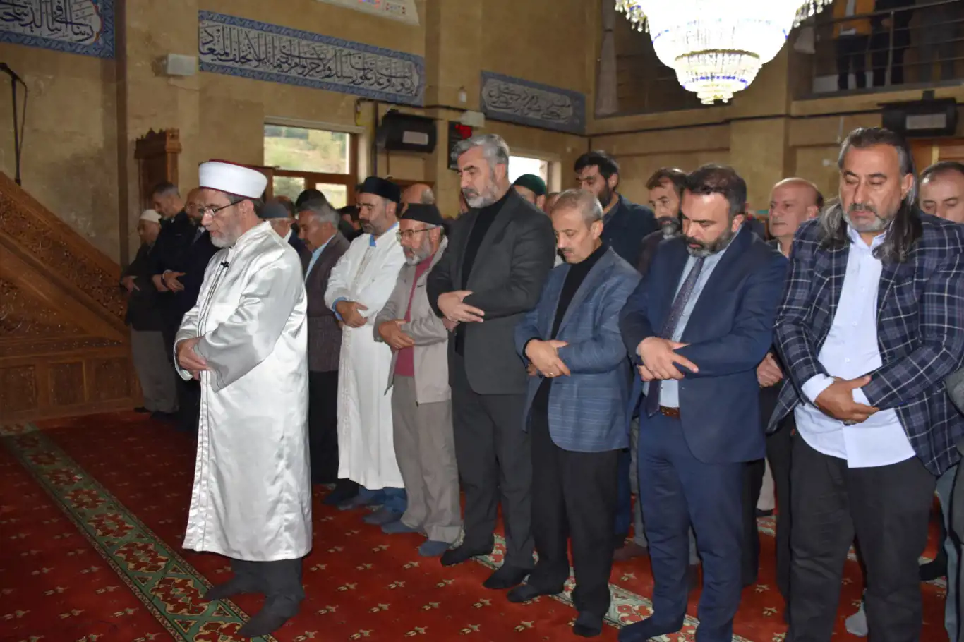 Bitlis'te Filistinli şehidler için gıyabi cenaze namazı ve basın açıklaması yapıldı