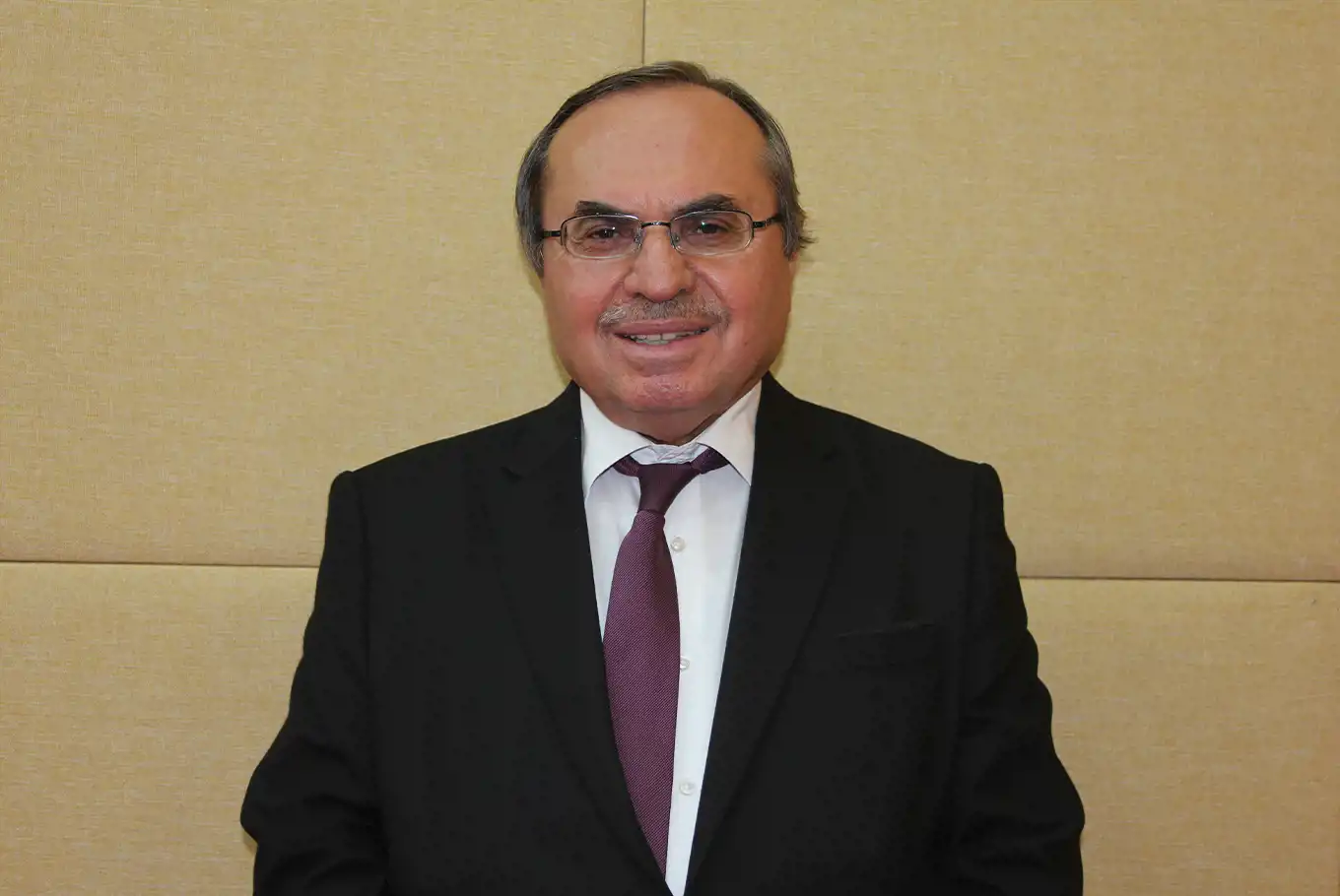 Prof. Dr. Altıntaş: İslam dininin bir rasyonel boyutu, bir estetik boyutu bir de duygusal boyutu vardır Prof. Dr. Altıntaş: İslam dininin bir rasyonel boyutu, bir estetik boyutu bir de duygusal boyutu vardır