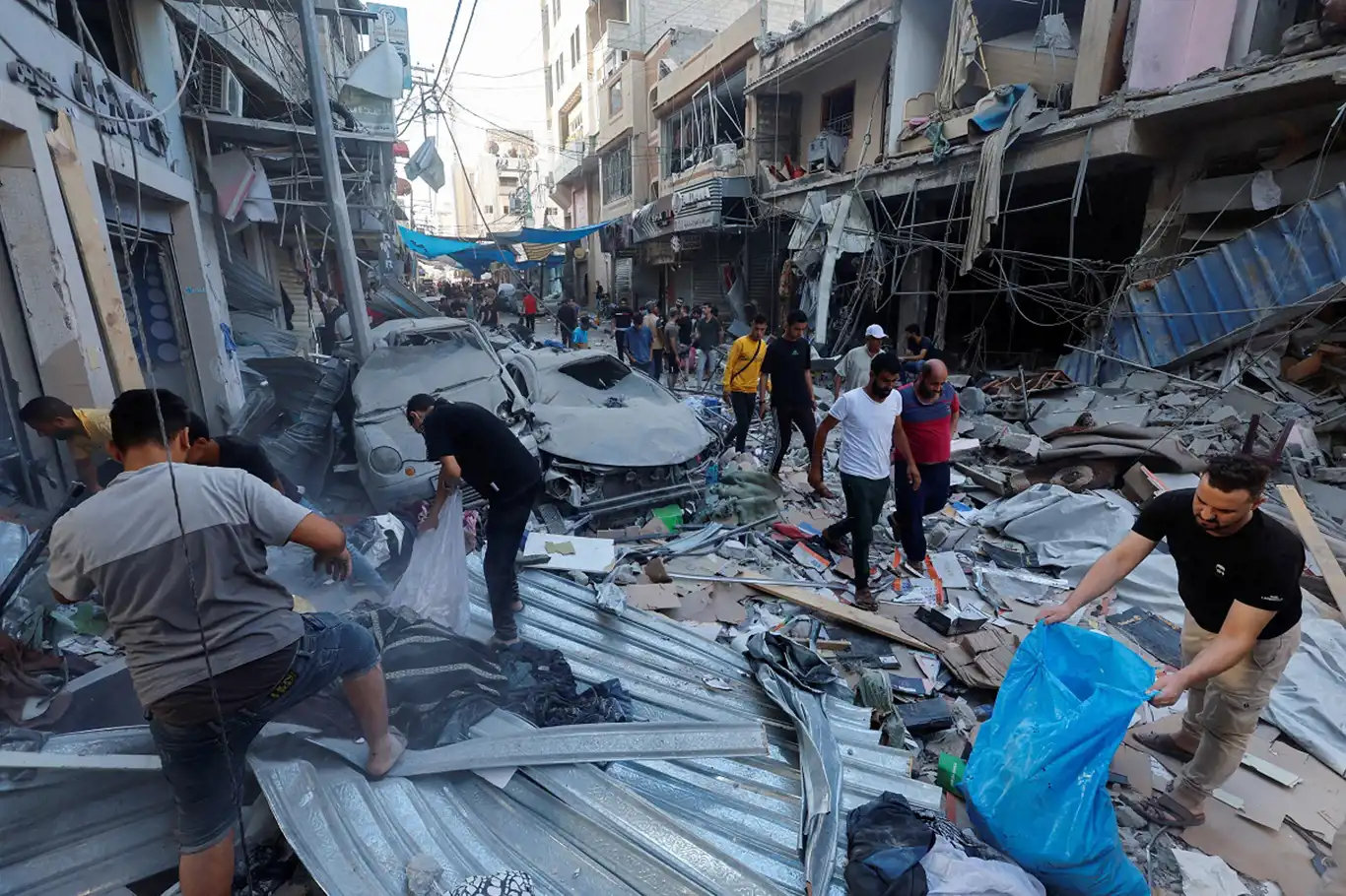 Siyonist rejim Gazze'de fırınları hedef alıyor