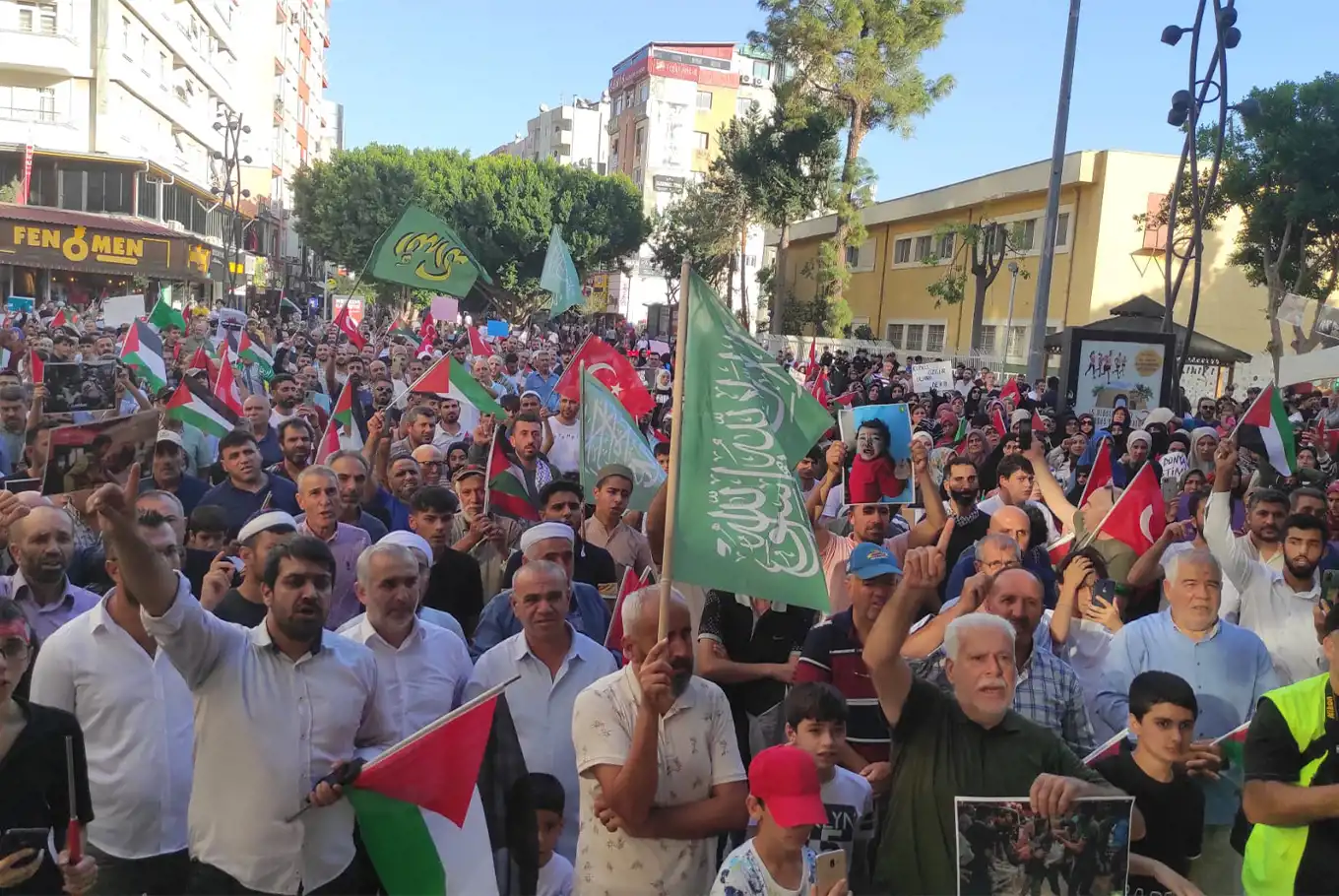 Tarsus Ashab-ı Kehf Platformu'ndan Filistin'e destek açıklaması 