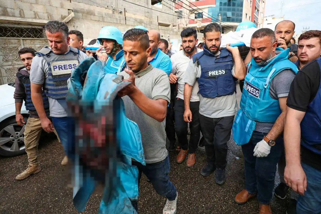 Siyonist rejim Gazze'de 23 gazeteci katletti