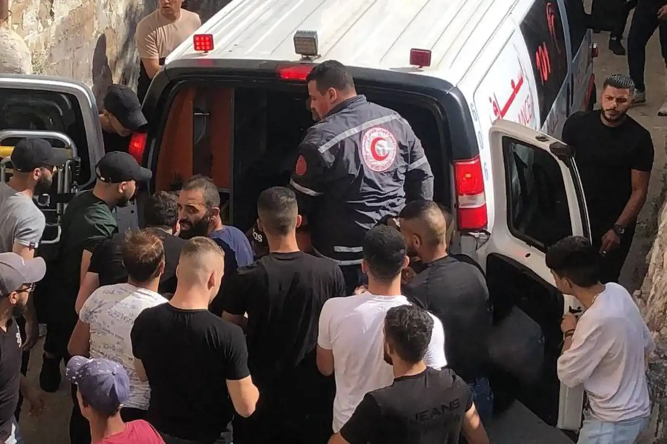 Siyonist işgal rejiminden Cenin ve Nablus'a baskın: 2 şehid, 12 yaralı