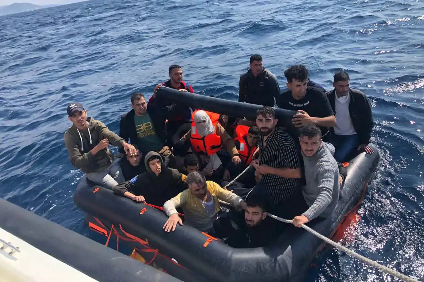 Turkish coast guard rescues 175 irregular migrants pushed back by Greek forces