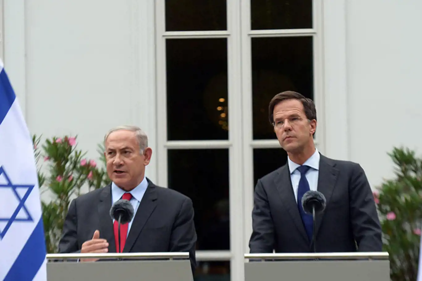 Hollanda Başbakanı Rutte: Gazze'ye yardım ulaştırılmasına izin verilmeli