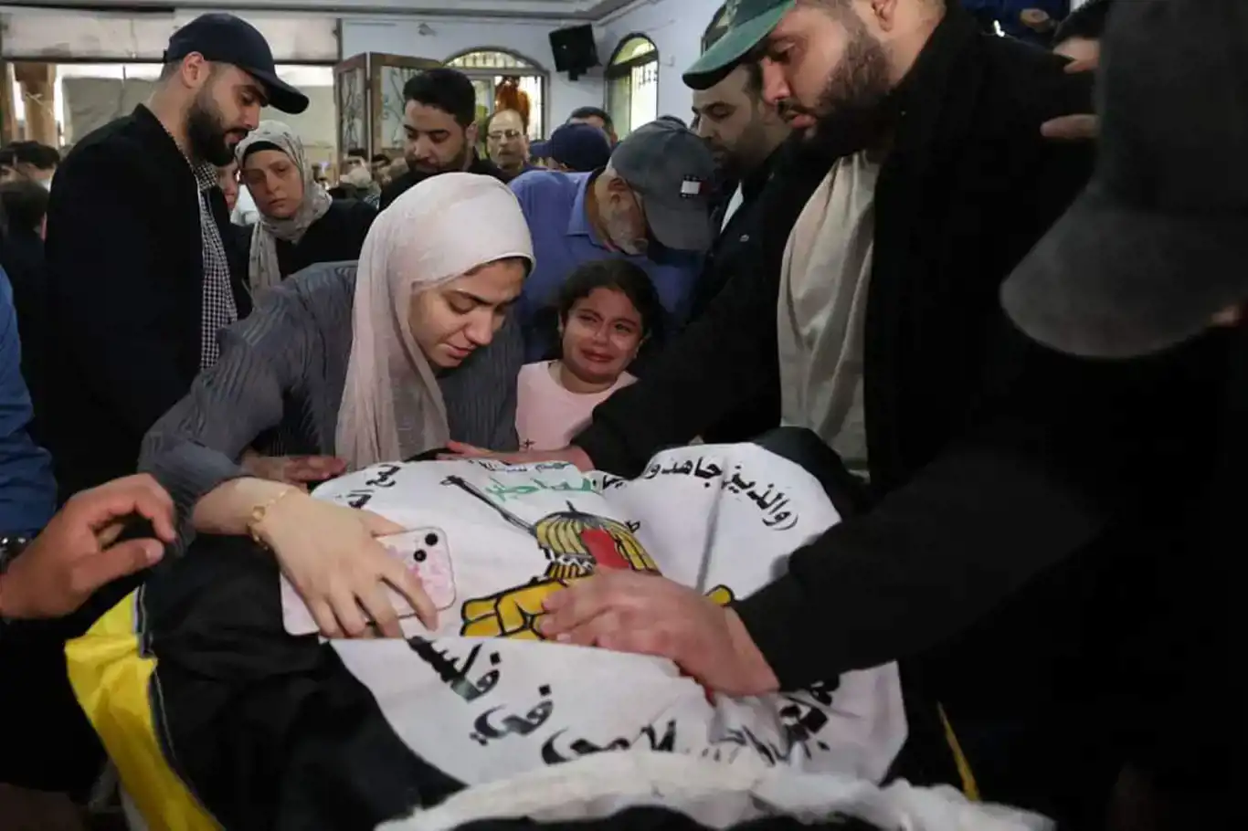 Gazze'de 8 bin 306 şehid, 20 bin 242 yaralı