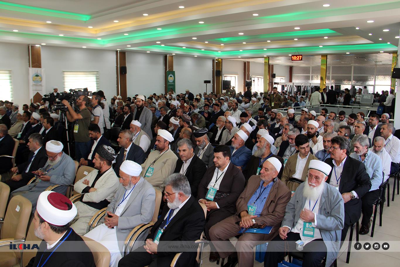 Qeredaxî: Heta ku ummeta Îslamê ziîf bimîne, êrîşên li dijî Quranê wê dewam bikin Qeredaxî: Heta ku ummeta Îslamê ziîf bimîne, êrîşên li dijî Quranê wê dewam bikin