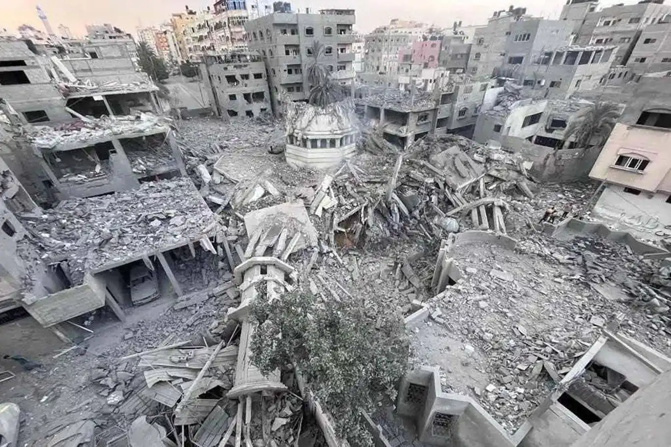 Ahmed Yasin Mosque in Gaza destroyed in zionist airstrikes