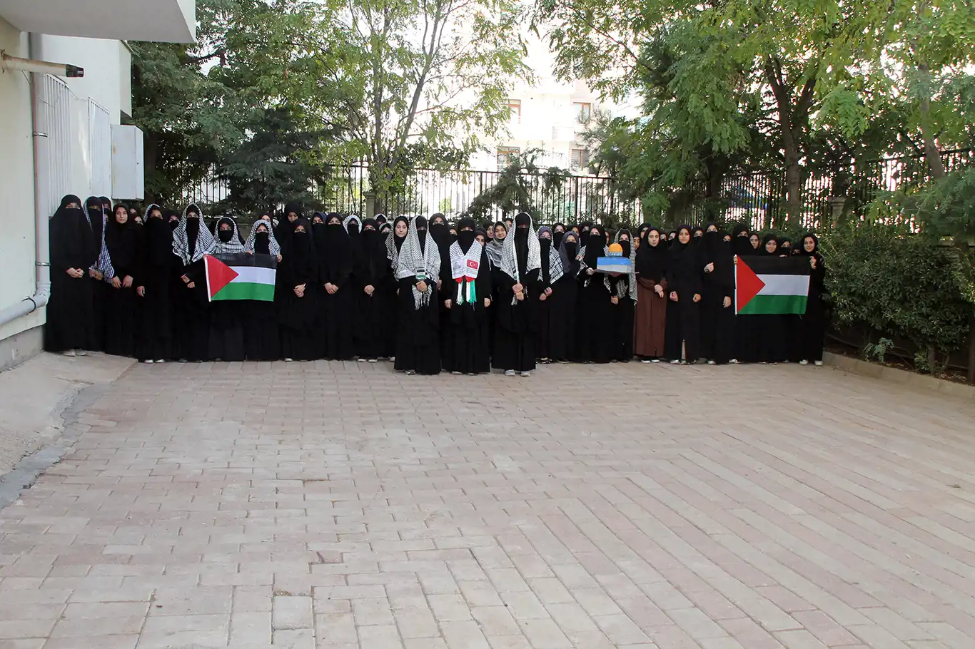 Medrese öğrencilerinden Filistin direnişine destek