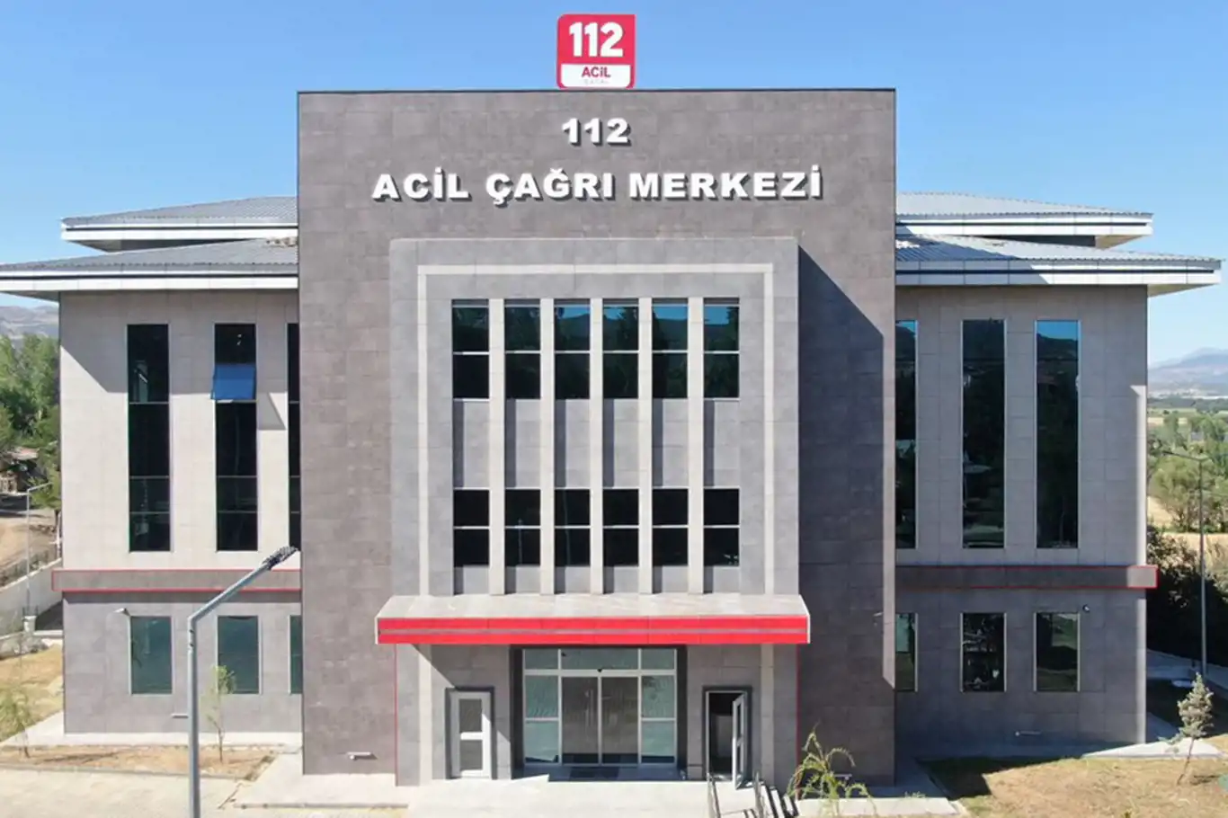 Gaziantep'te 112 Acil Çağrı Merkezine 9 ayda 2 milyondan fazla asılsız arama yapıldı Gaziantep'te 112 Acil Çağrı Merkezine 9 ayda 2 milyondan fazla asılsız arama yapıldı