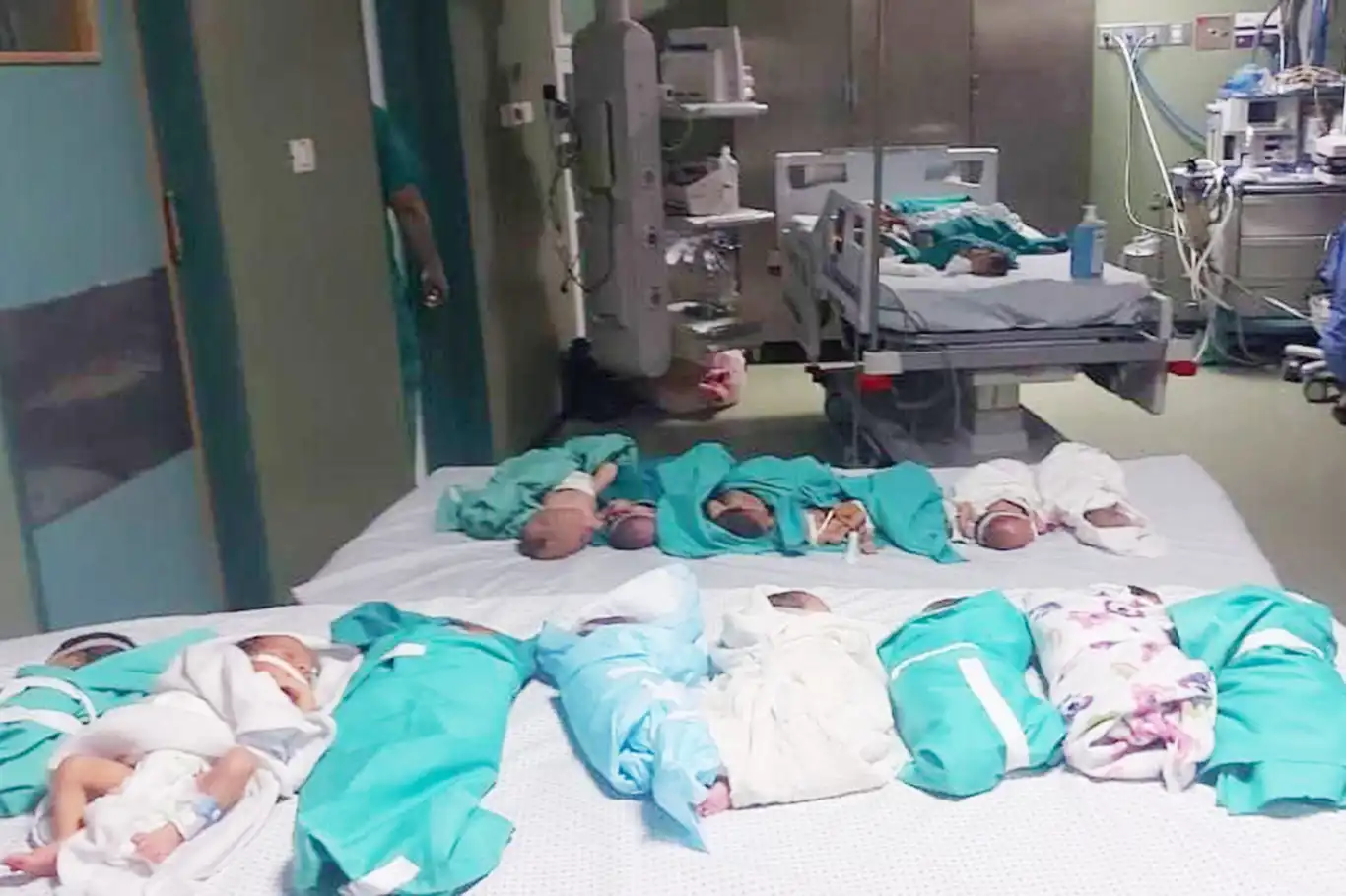 Şifa Hastanesi'nde bebekler ölüyor