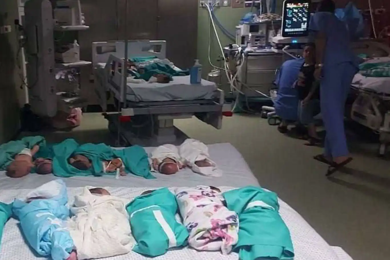 DSÖ: Gazze'de 22 hastane hizmet dışı kaldı