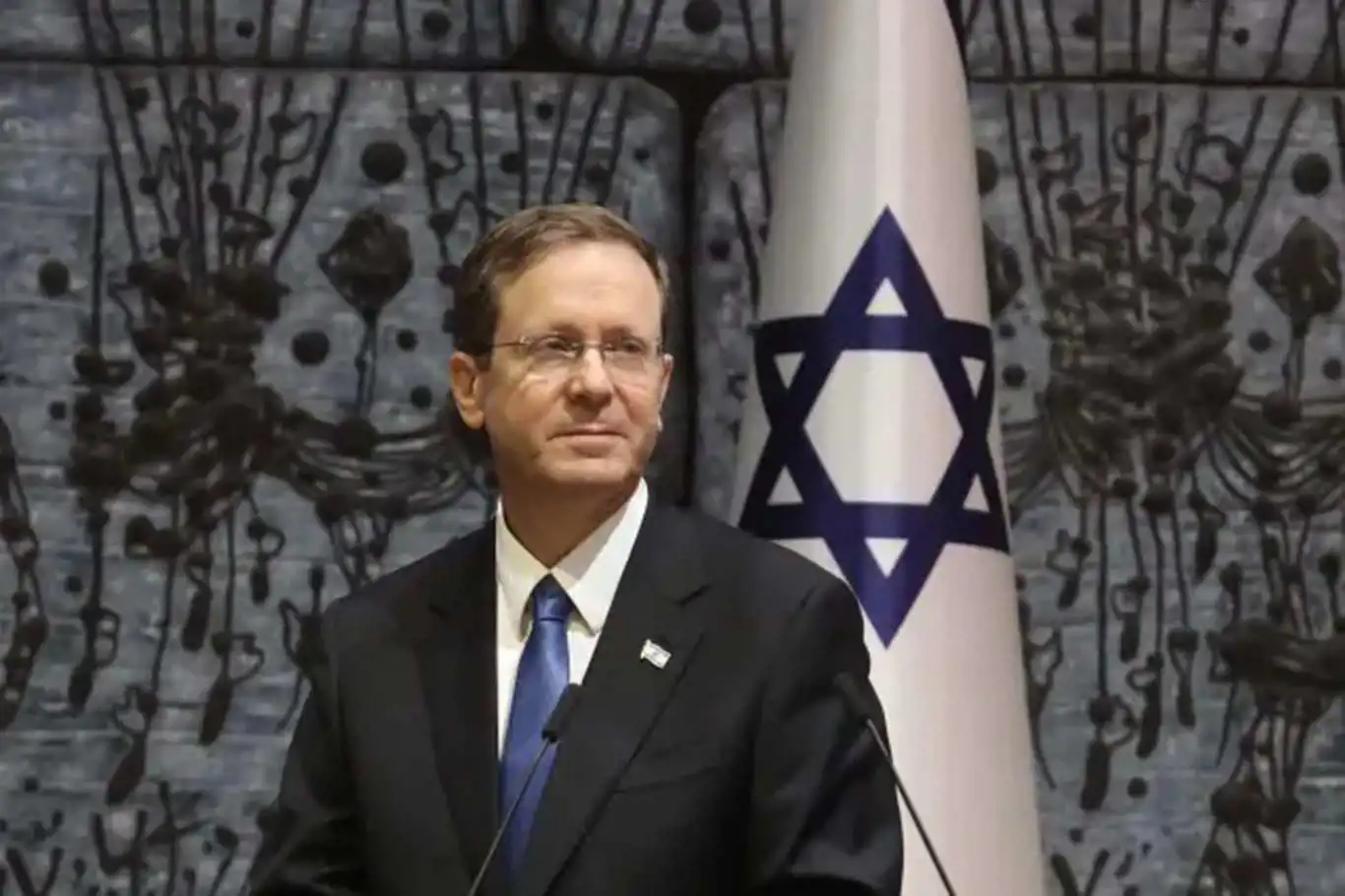 Herzog: Gazze'deki "güçlü varlığımızı" koruyacağız
