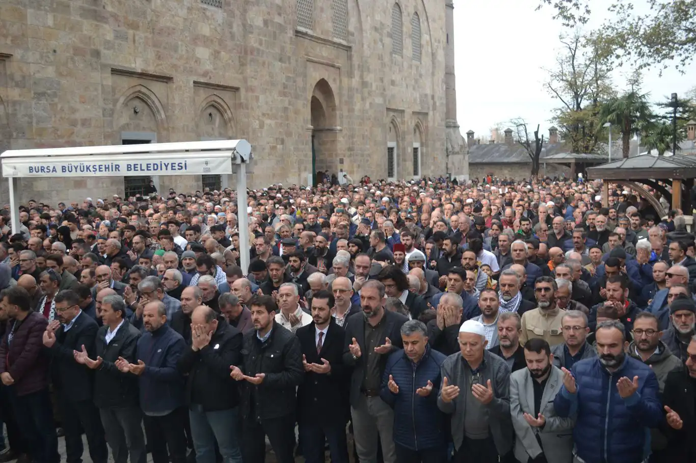 Filistin'de şehid olanlar için Bursa'da gıyabi cenaze namazı kılındı