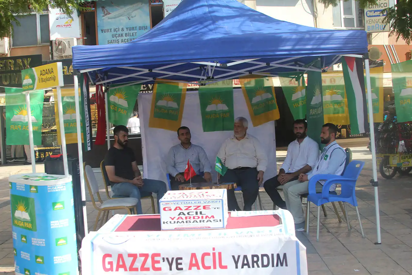 HÜDA PAR Adana İl Gençlik Kolları'nın "Filistin Nöbeti devam" ediyor