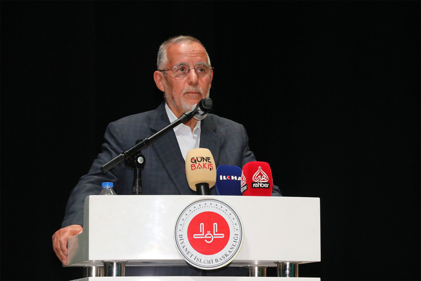 Hoşgör Fatih İlim Araştırma Vakfı Fahri Başkanı Ökkeş Eruslu