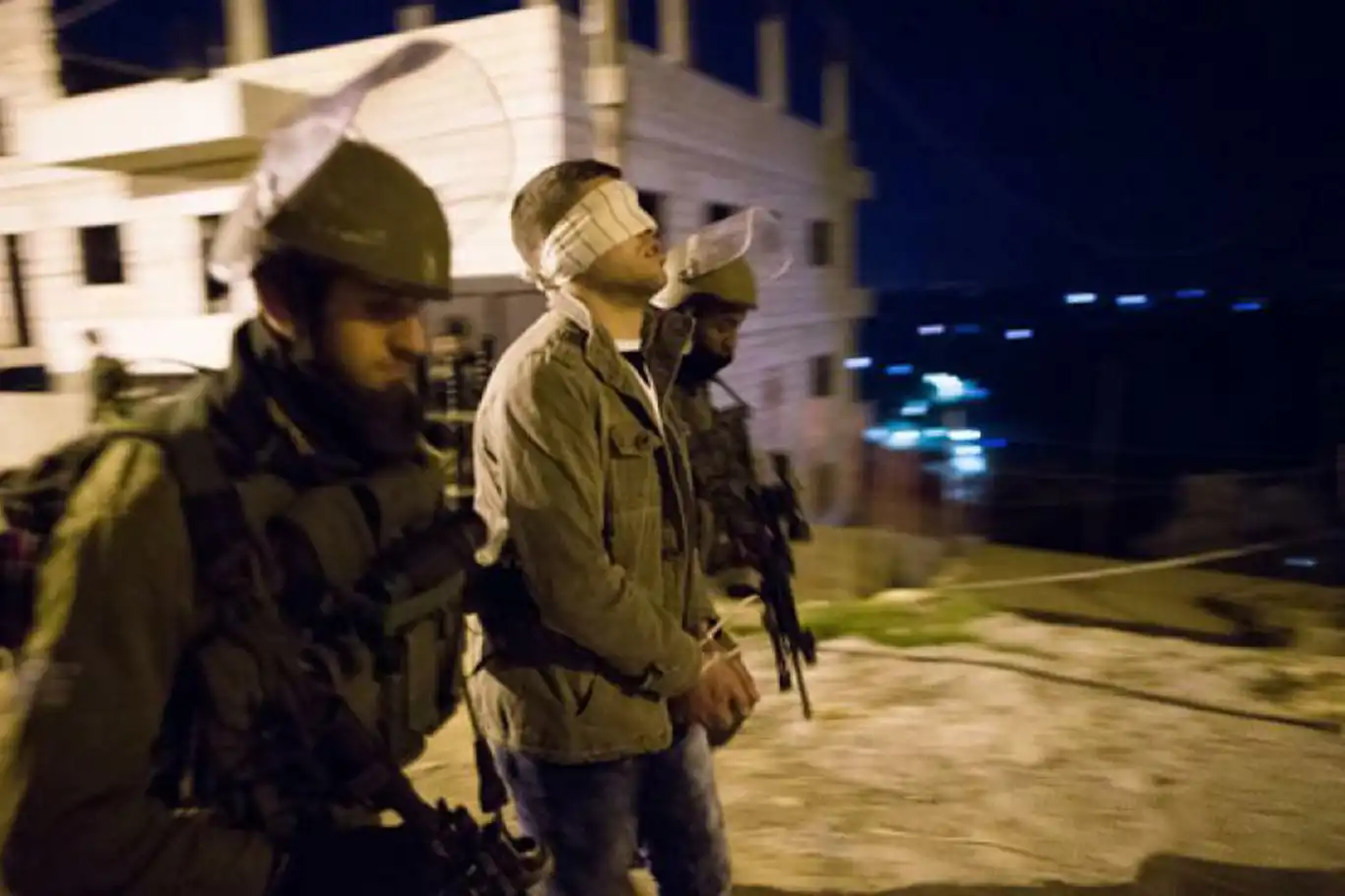 Batı Şeria ve Kudüs'te 7 Ekim'den bu yana 3 binden fazla Filistinli alıkonuldu