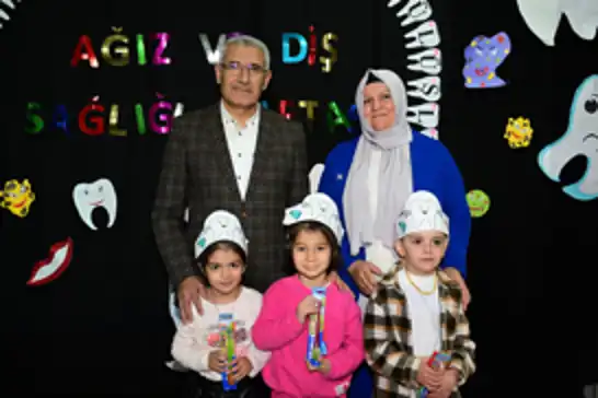 Battalgazi Belediye Başkanı Güder’den miniklere farkındalık oluşturacak hediye seti