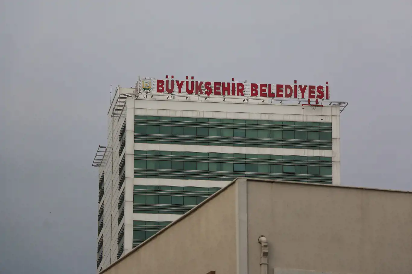 Şanlıurfa Büyükşehir Belediyesine ait işletmeler de boykota başladı