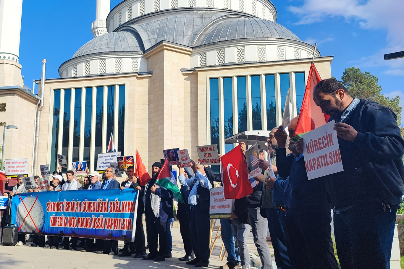 Malatya’da “Küreciği kapat israili köret” çağrısı yapıldı