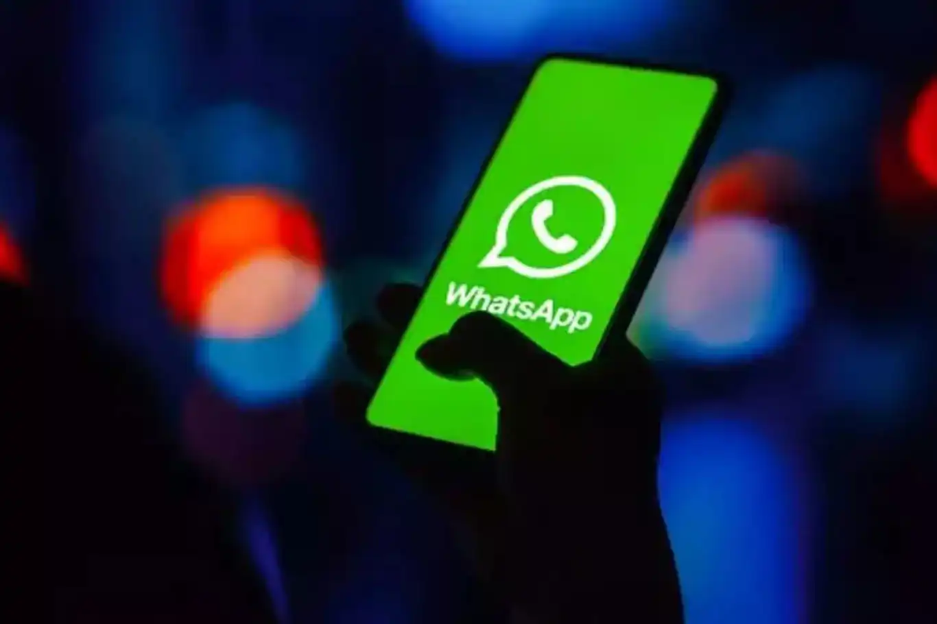 Fransa'da WhatsApp ve Signal yasaklandı Fransa'da WhatsApp ve Signal yasaklandı