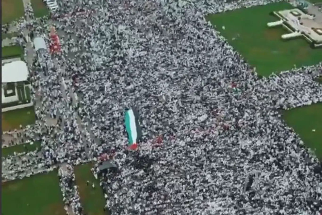More than 2 million people gather in Indonesia to express solidarity with Gaza