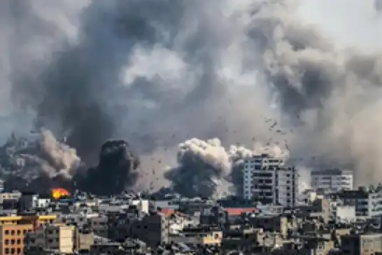 بعد انتهاء الهدنة .. رعب وذعر بين المدنيين وتجدد للغارات الصهيونية على غزة