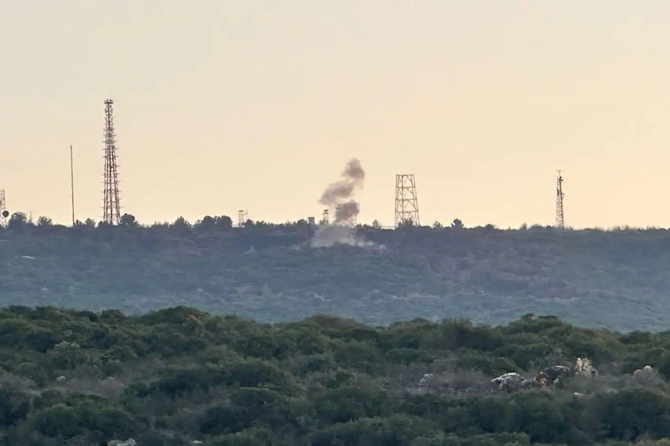 Lebanon’s Hezbollah launches attacks on israeli sites in response to Gaza genocide Lebanon’s Hezbollah launches attacks on israeli sites in response to Gaza genocide