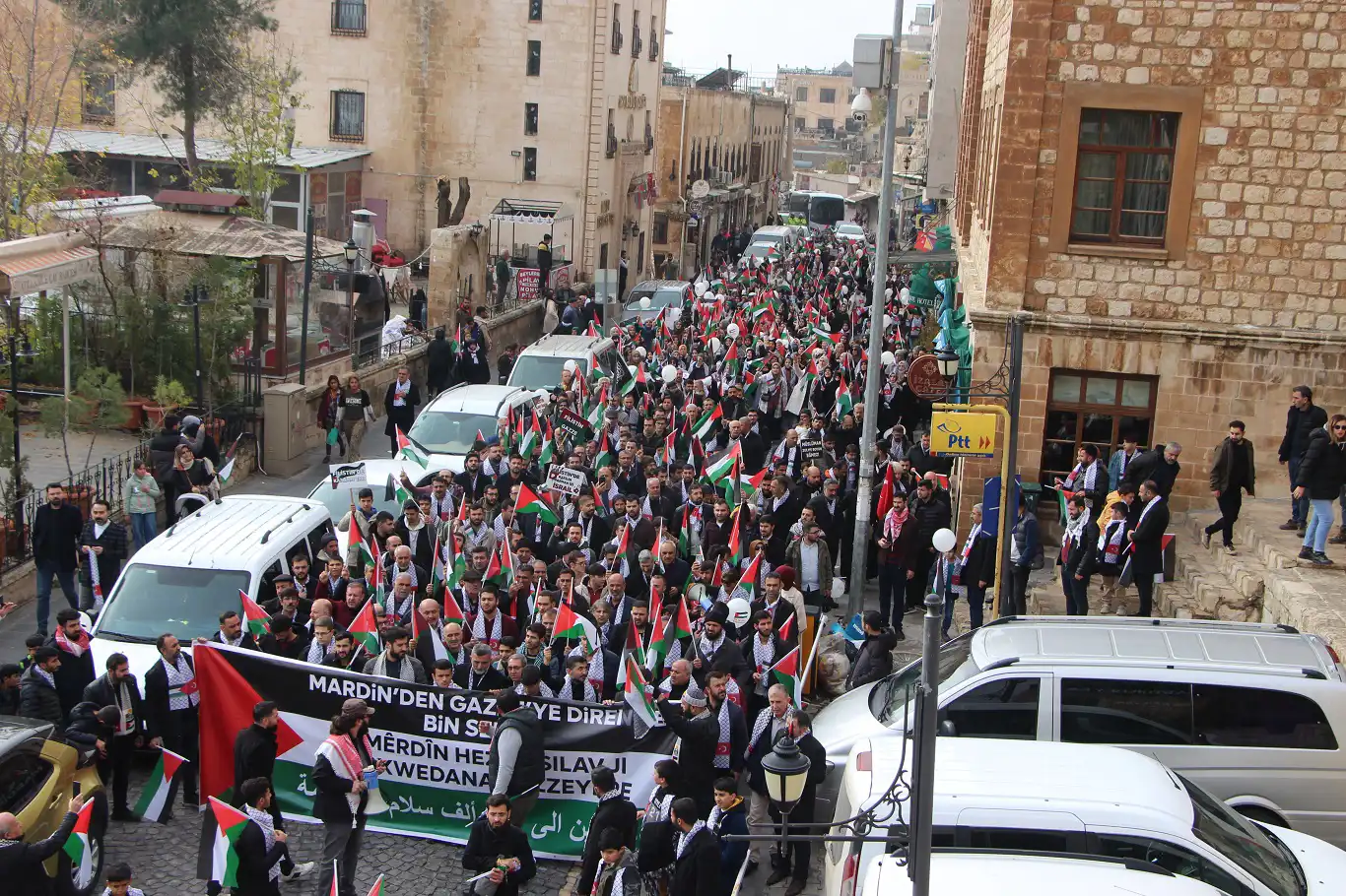 Mardin'de Filistin için yürüyüş yapıldı