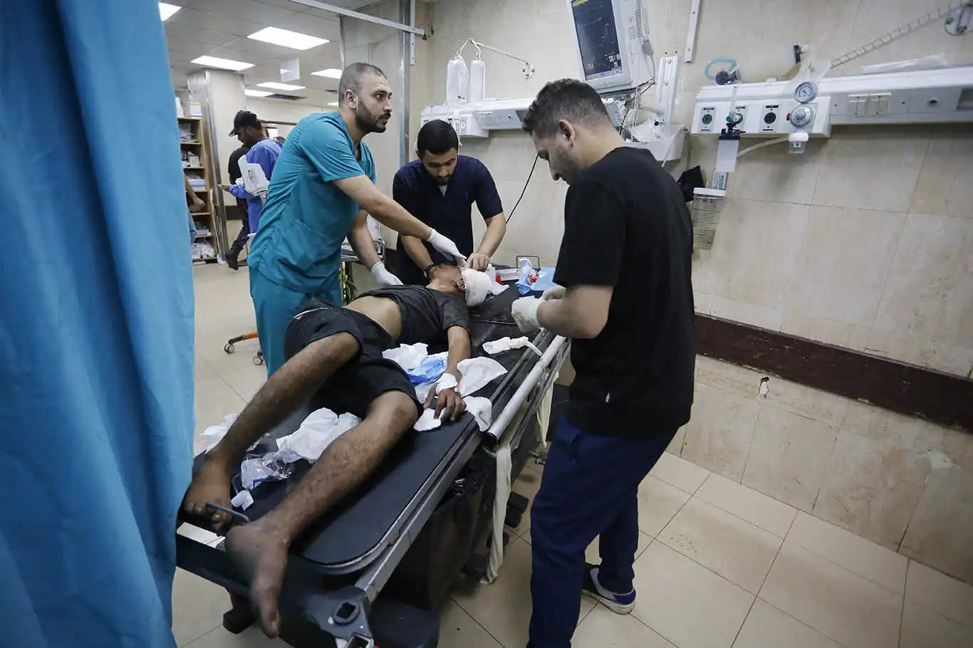 DSÖ: Gazze'de sağlık sistemi çökmek üzere