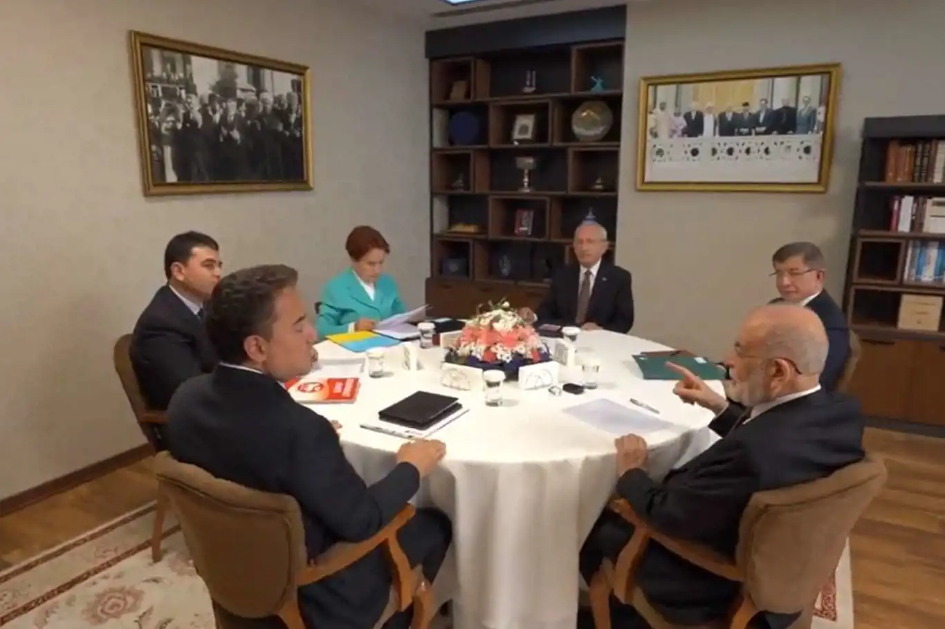 6'lı masa bugün toplanacak 6'lı masa bugün toplanacak