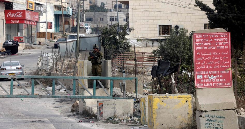 فلسطين.. الاحتلال يواصل حصار أريحا لليوم السابع