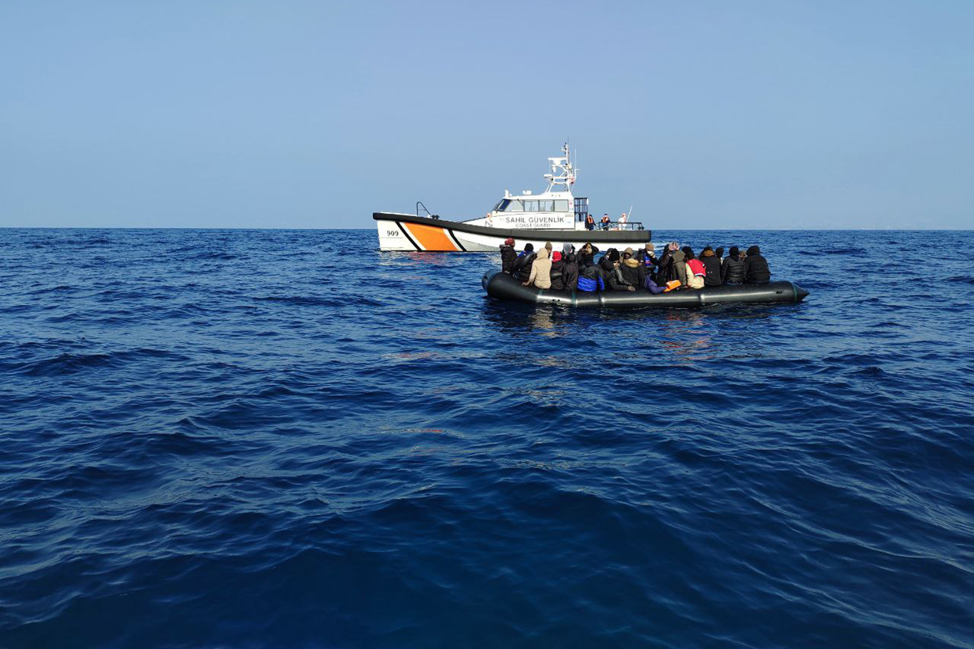 Turkish coast guard rescues 40 irregular migrants off Aegean coast