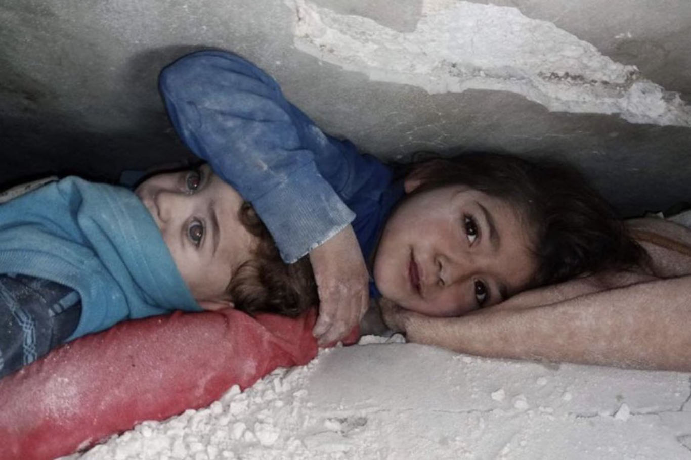 Suriye'de depremde ölü sayısı 2 bine yaklaştı
