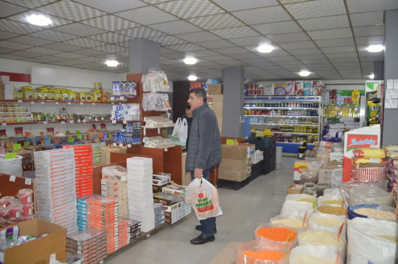 Ramazan ayı öncesi çarşı pazar ve marketlerde alışveriş yoğunluğu yok 
