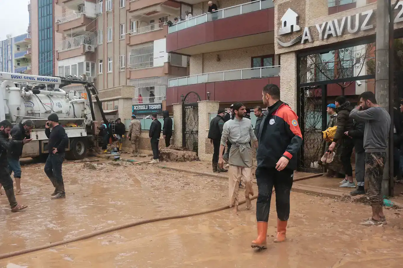 Death toll from floods rises to 10 in Türkiye’s earthquake-affected provinces