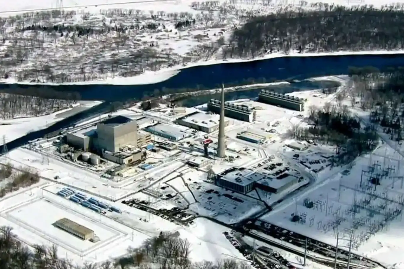 Leak contained in Minnesota nuclear plant