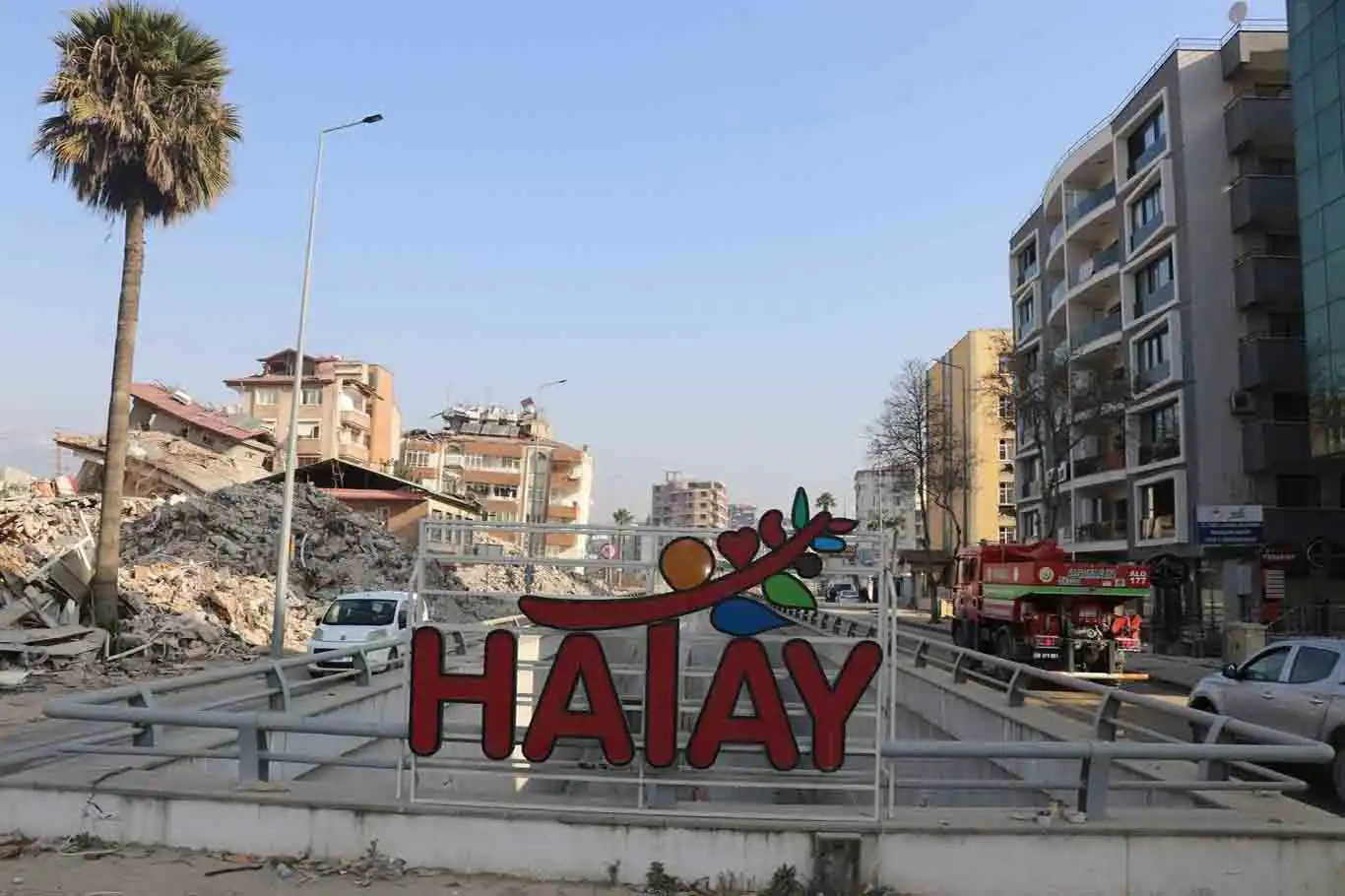 Konteyner kent alanları için "geçici el koyma" kararı Konteyner kent alanları için "geçici el koyma" kararı
