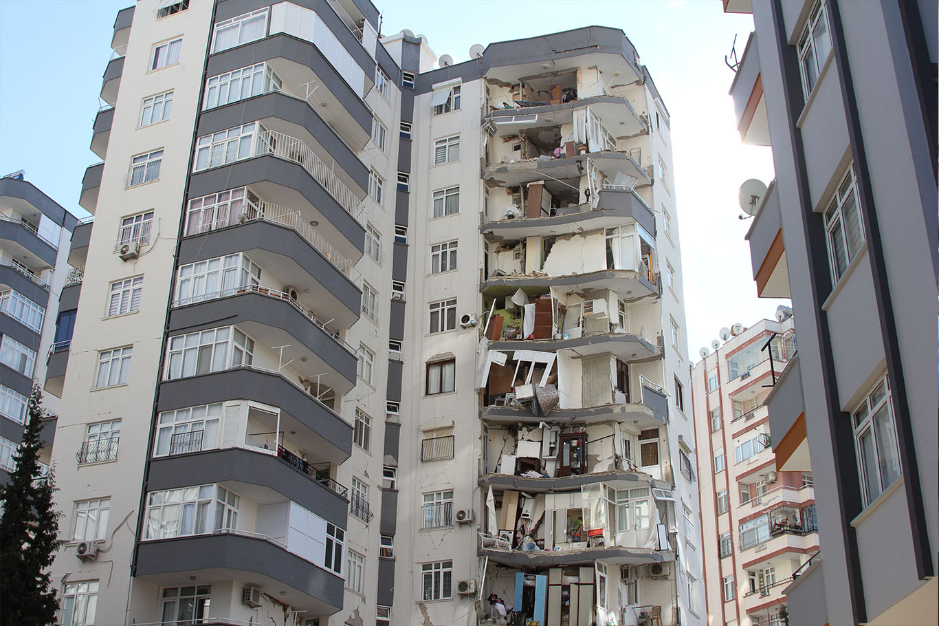Adana'da depremde hasar gören 3 bin 821 bina yıkılacak