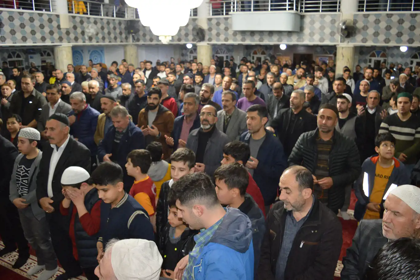 Berat Kandili Siirt'te ihya edildi Berat Kandili Siirt'te ihya edildi