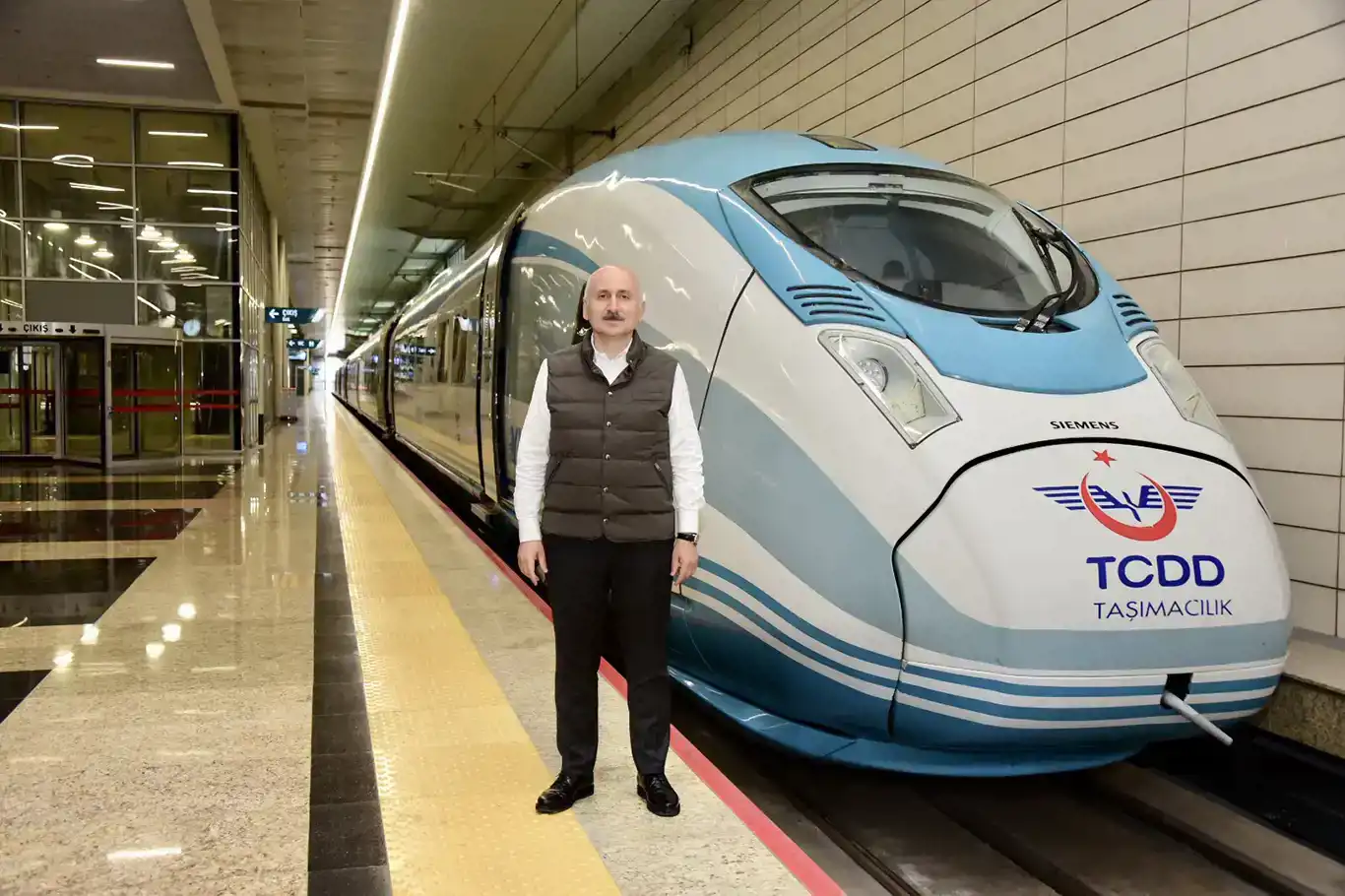 Ankara-Sivas Hızlı Tren Hattı bugün açılıyor Ankara-Sivas Hızlı Tren Hattı bugün açılıyor
