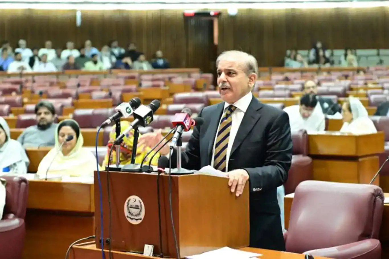 Pakistan's Prime Minister Shehbaz Sharif wins vote of confidence in National Assembly
