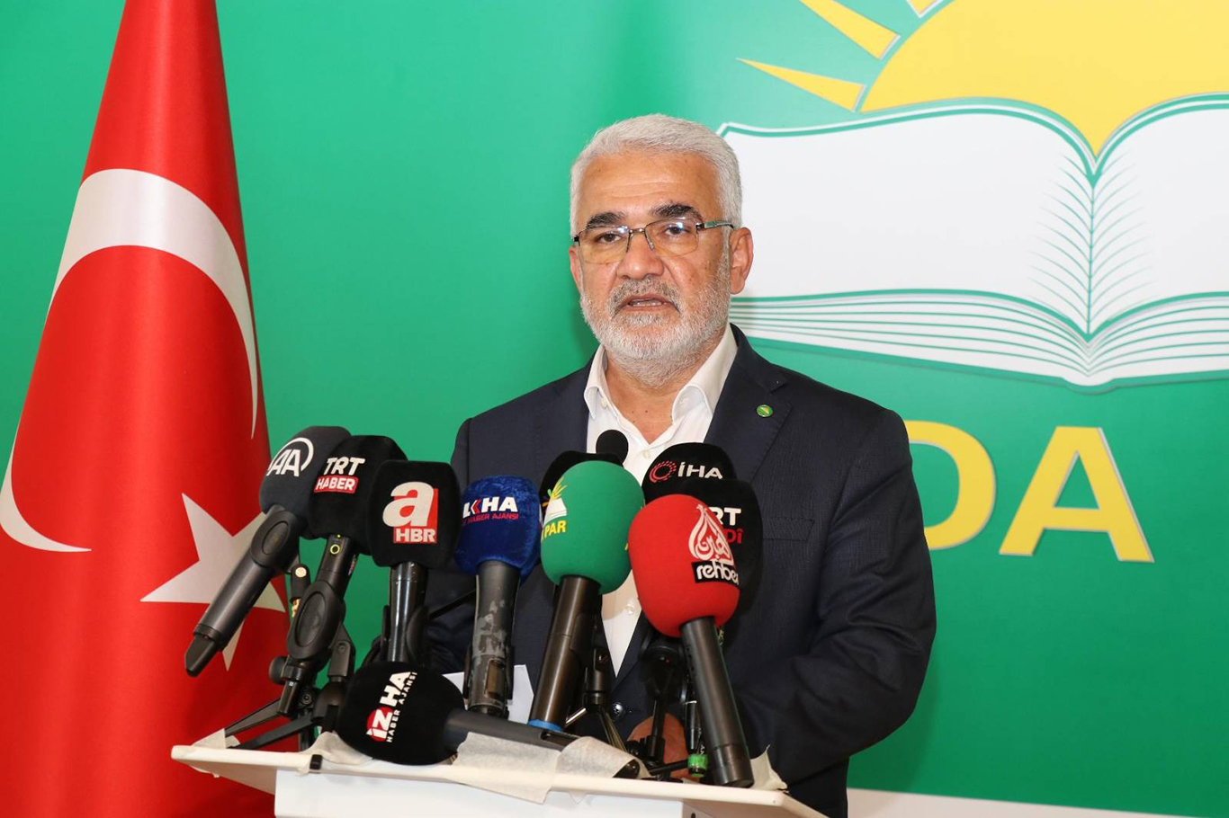 HÜDA PAR Genel Başkanı Yapıcıoğlu: Halkımız istikrarı tercih ederek emperyal güçlere geçit vermedi