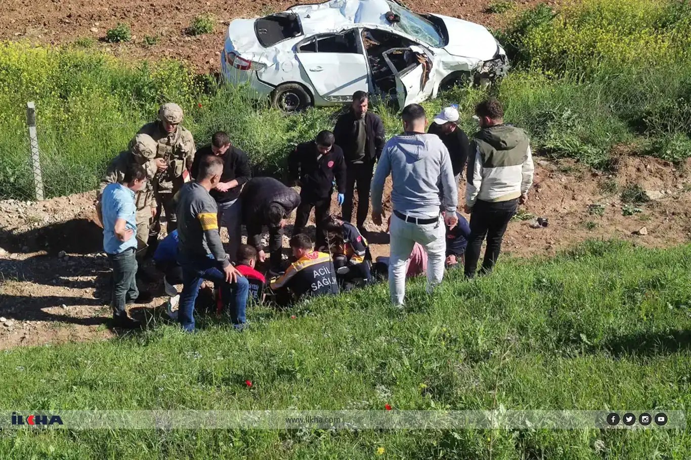 Four injured in car accident on Siirt-Batman highway in southeastern Türkiye