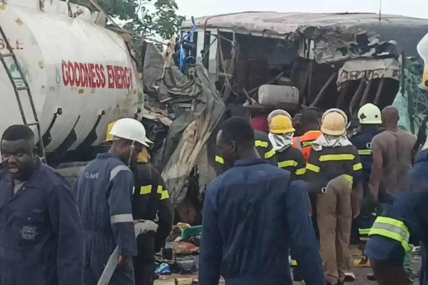 At least 16 dead in Ghana road accident