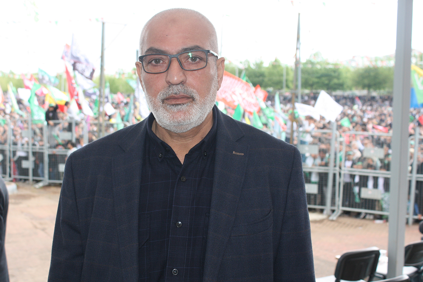 "Hazreti Muhammed'in güzel ahlakı ve örnekliğinde olduğuna inanıyoruz"