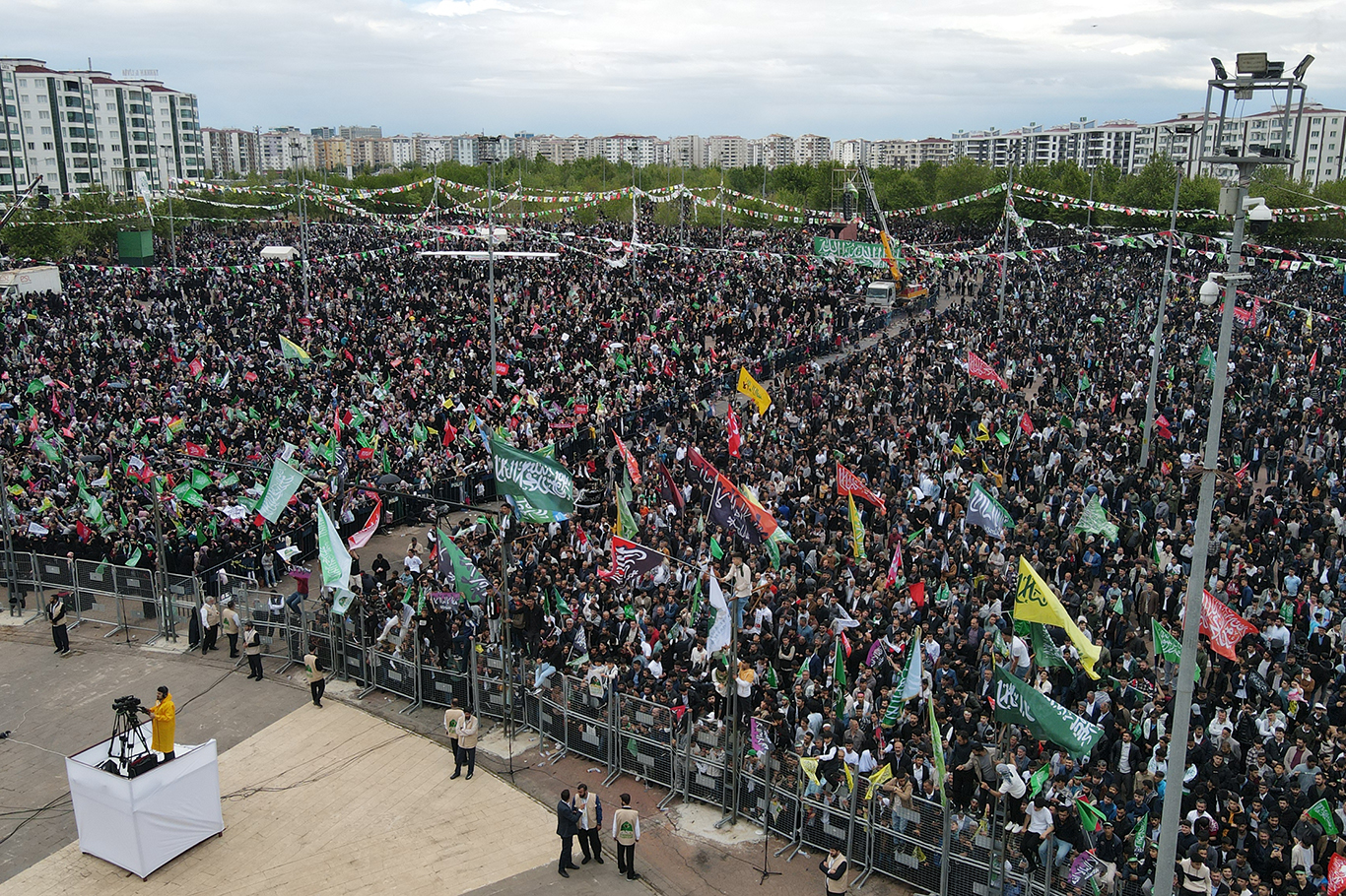"Mevlid-i Nebi etkinliği bütün ülkelerde ve şehirlerde yapılmalı"